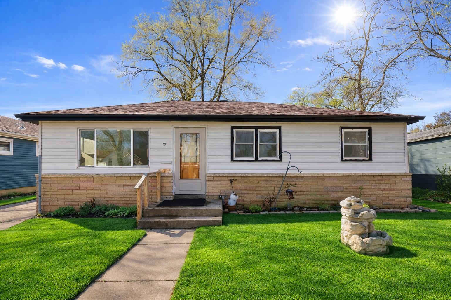 5337 N 62nd St - Virtually Enhanced