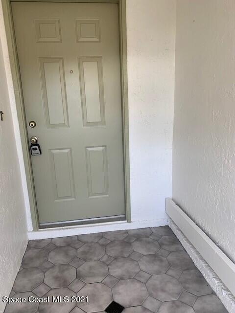 381 Myrtlewood Road Melbourne, FL 32940 - Photo 7 of 31