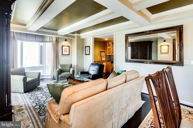 $350,000 | 10 East Lee Street, Unit 1802, Baltimore, MD 21202