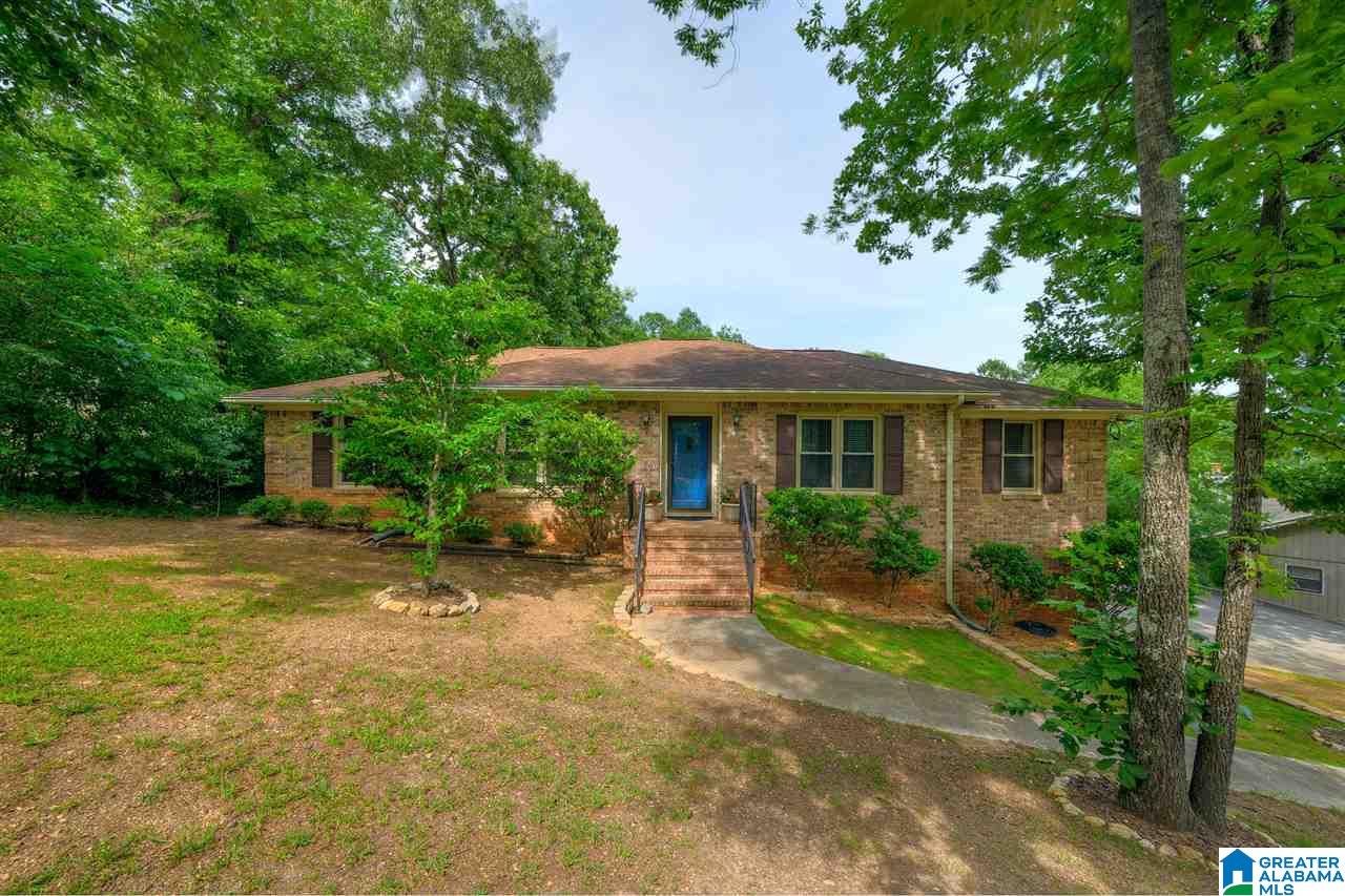 811 Round Hill Road Pelham, AL 35124 - Photo 1 of 33