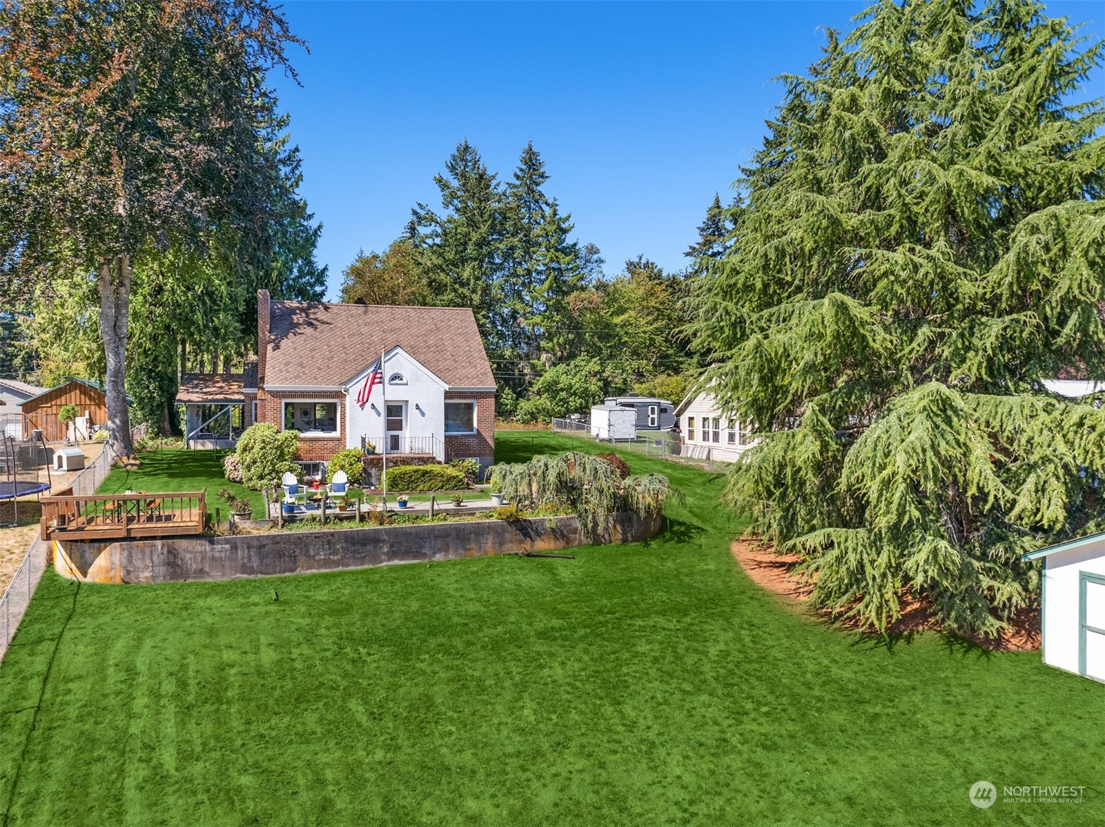15588 Virginia Point Road Northeast Poulsbo, WA 98370 - Photo 30 of 40 Gallery Image 30
