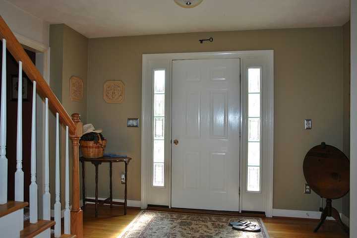 3005 Trinity Road Troutville, VA 24175 - Photo 5 of 37 Foyer