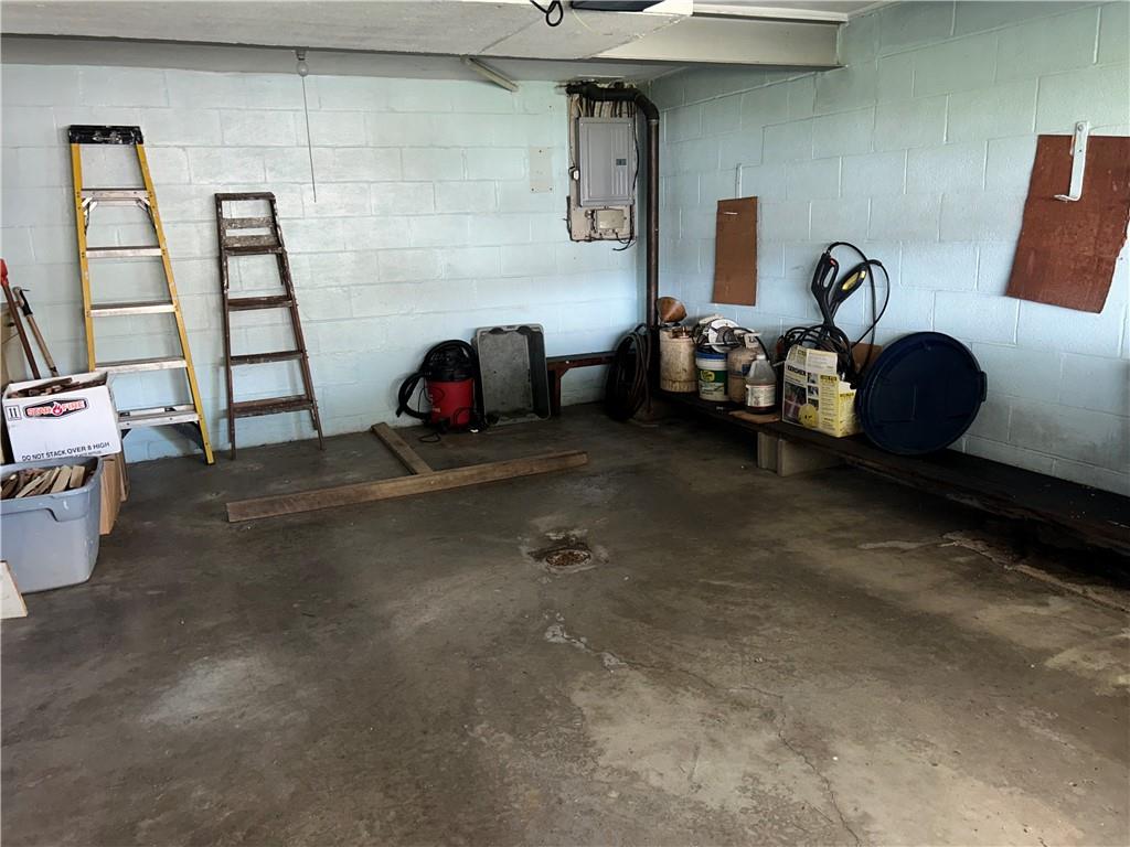 356 3rd Street Smithton, PA 15479 - Photo 21 of 21 a room with furniture and gym equipment