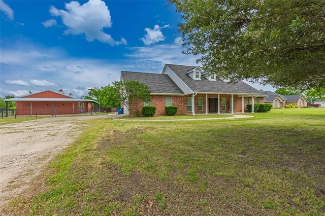 $599,900 | 1766 County Road 3318, Greenville, TX 75402