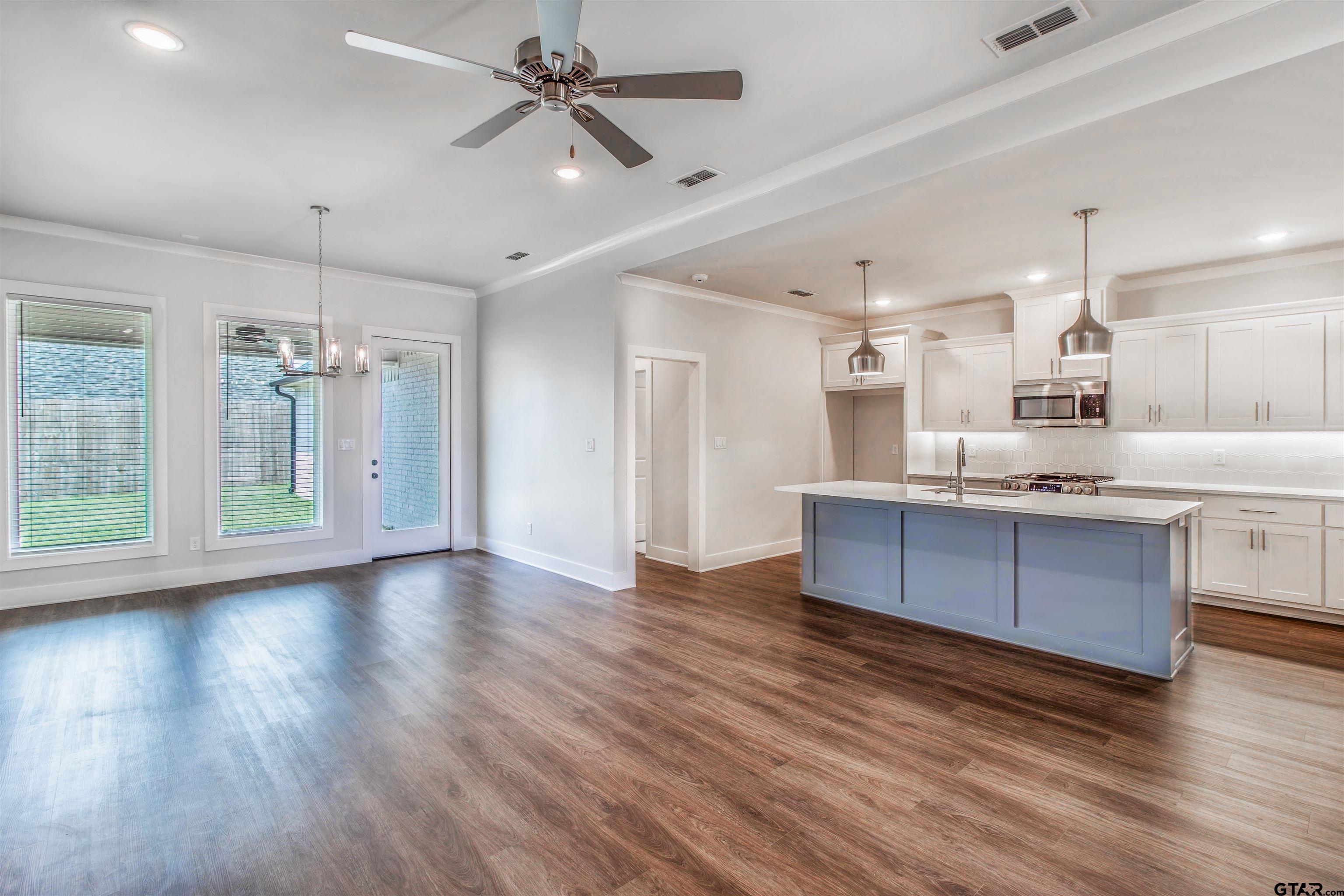 7013 Hillside Avenue Tyler, TX 75707 - Photo 14 of 37