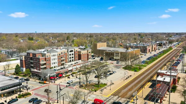 $489,900 | 965 Rogers Street, Unit 104, Downers Grove, IL 60515