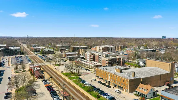 $489,900 | 965 Rogers Street, Unit 104, Downers Grove, IL 60515