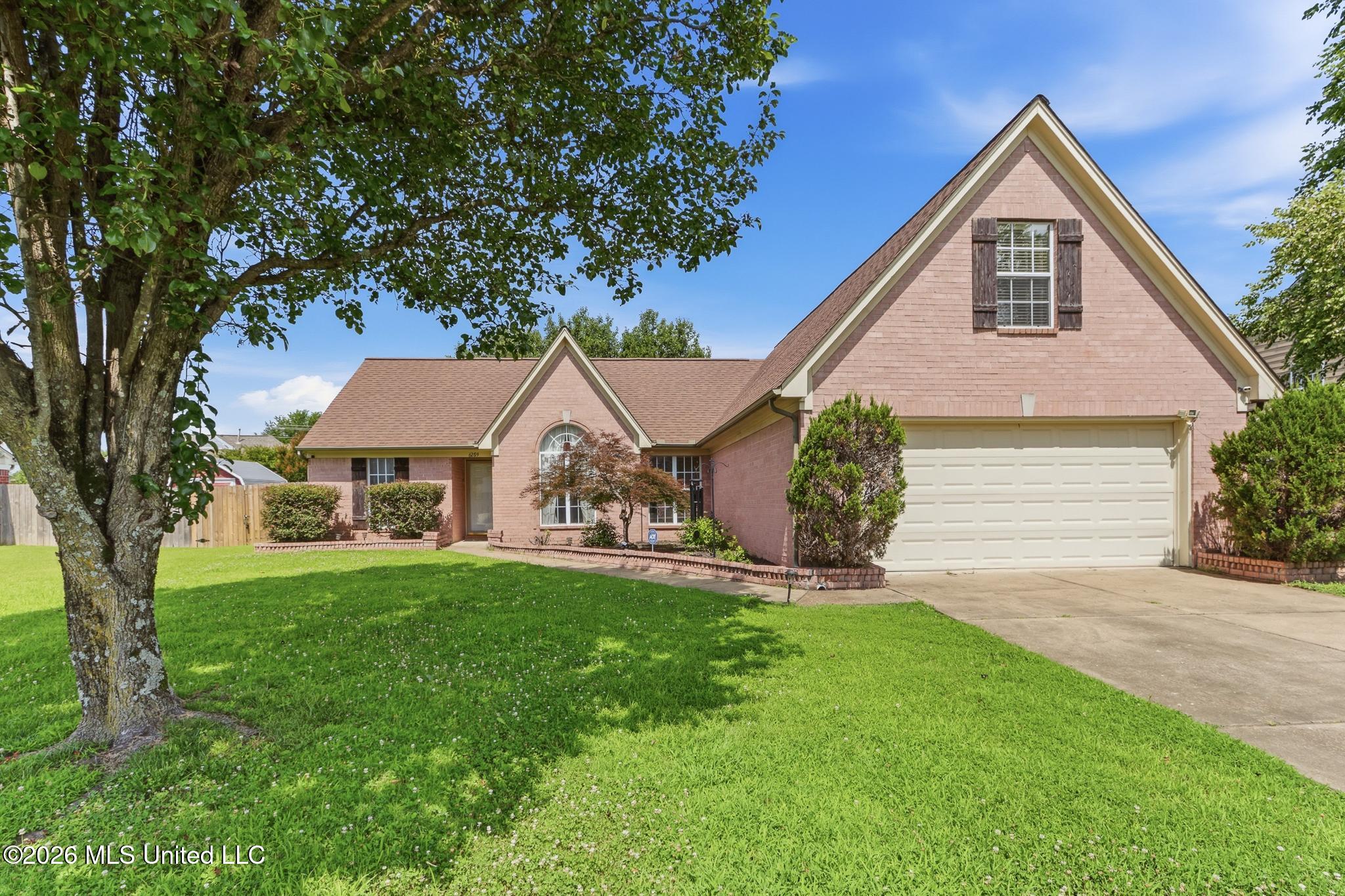 6289 Sandbourne West Olive Branch, MS 38654 - Photo 1 of 43 6289SandbourneEast_03