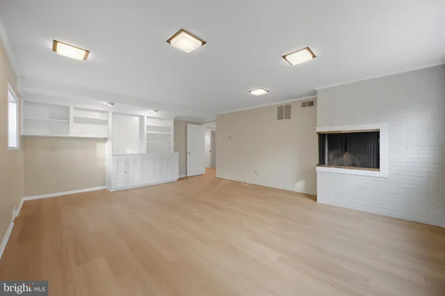 $6,000 | 5804 Lenox Road, Bethesda, MD 20817