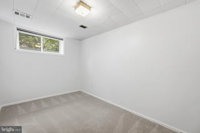 $6,000 | 5804 Lenox Road, Bethesda, MD 20817