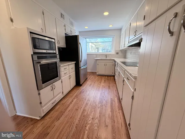 $6,000 | 5804 Lenox Road, Bethesda, MD 20817