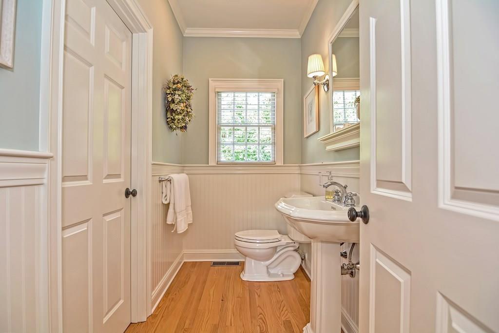 2 Bunker Road Medfield, MA 02052 - Photo 25 of 42 Gallery Image 25