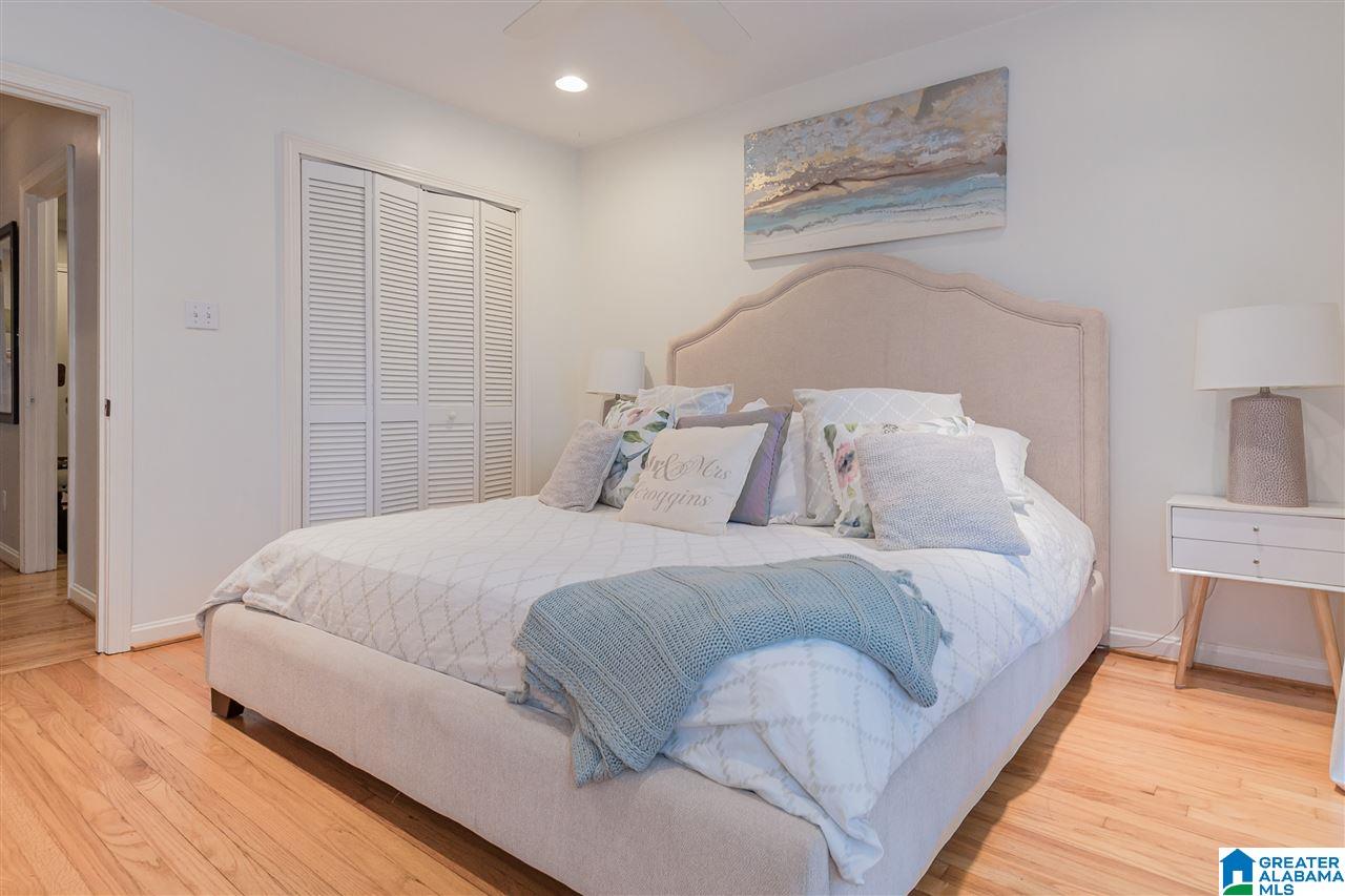 1215 Irving Road Birmingham, AL 35209 - Photo 25 of 48