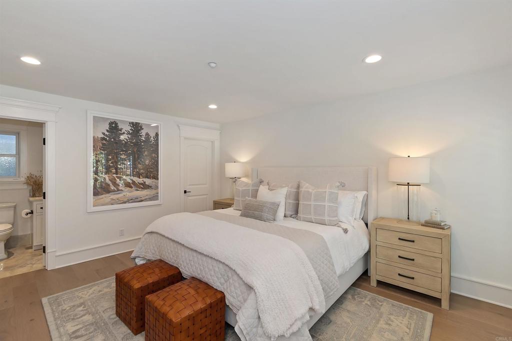 27567 West Shore Road Lake Arrowhead, CA 92352 - Photo 41 of 62 a bedroom with double bed and a window