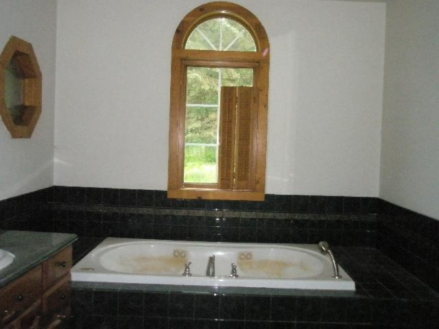 2669 West Thar Road Coloma, MI 49038 - Photo 5 of 11 Additional Photo