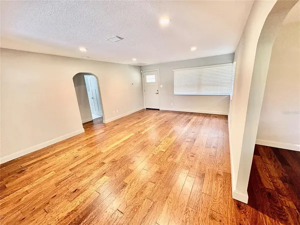 $3,400 | 438 Lakeview Avenue, Winter Park, FL 32789