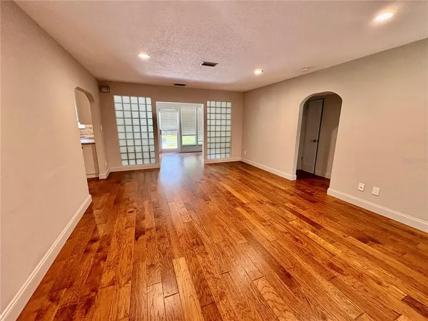 $3,400 | 438 Lakeview Avenue, Winter Park, FL 32789