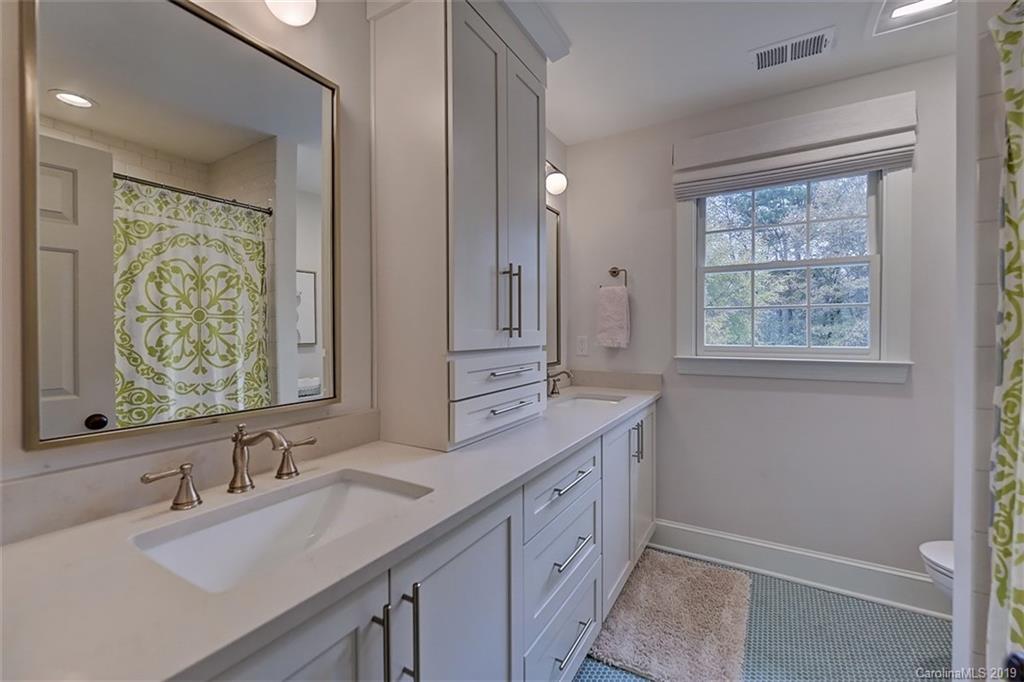 2720 Cross Country Road Charlotte, NC 28270 - Photo 25 of 42 Gallery Image 25