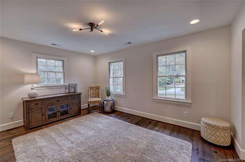 2720 Cross Country Road Charlotte, NC 28270 - Photo 27 of 42 Gallery Image 27
