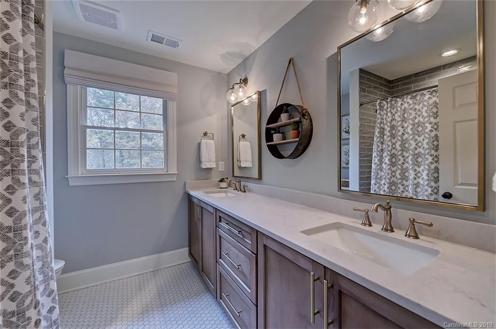 2720 Cross Country Road Charlotte, NC 28270 - Photo 29 of 42 Gallery Image 29