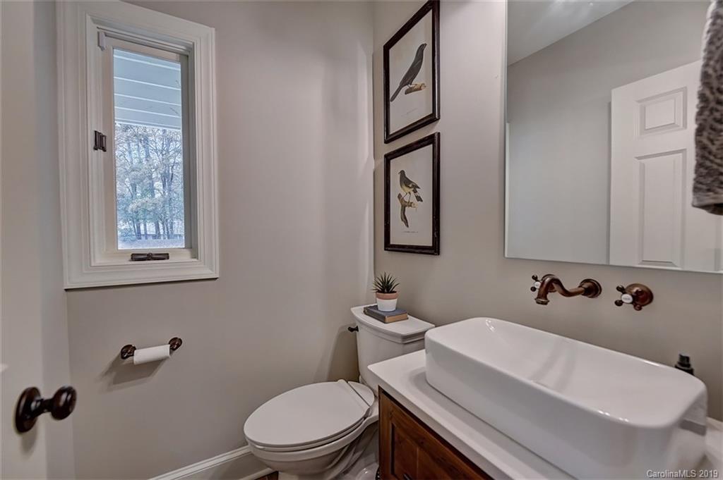 2720 Cross Country Road Charlotte, NC 28270 - Photo 34 of 42 Gallery Image 34