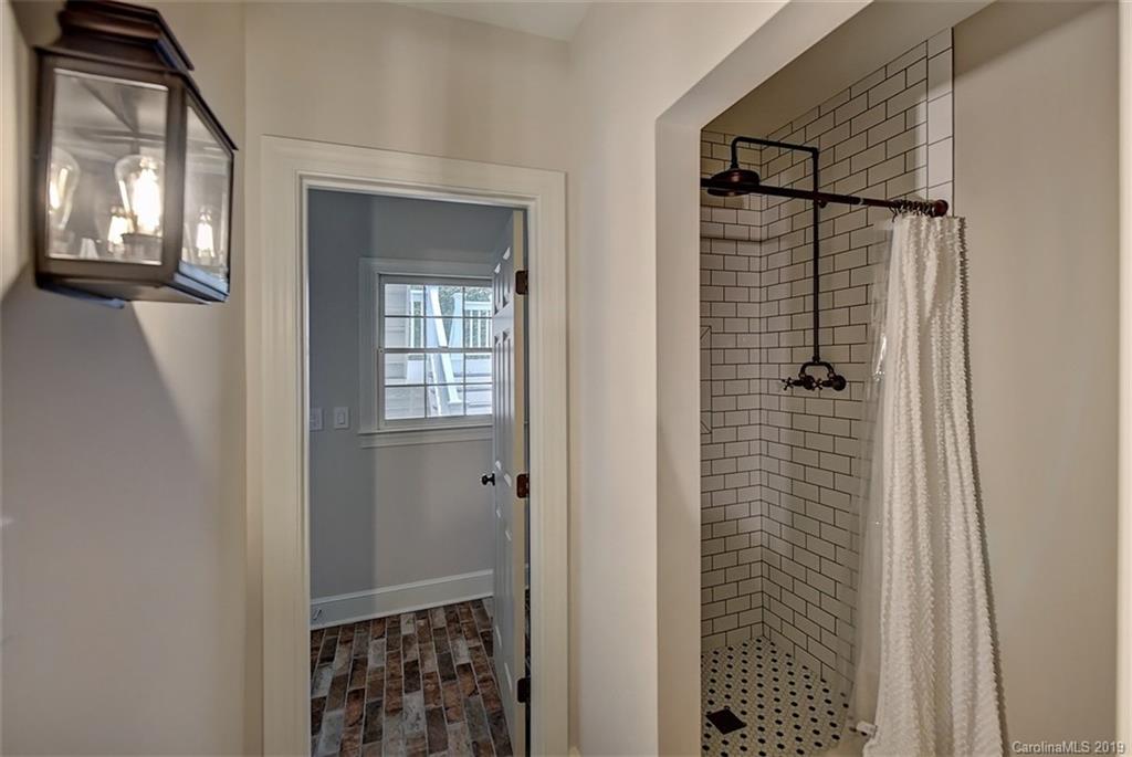 2720 Cross Country Road Charlotte, NC 28270 - Photo 35 of 42 Gallery Image 35