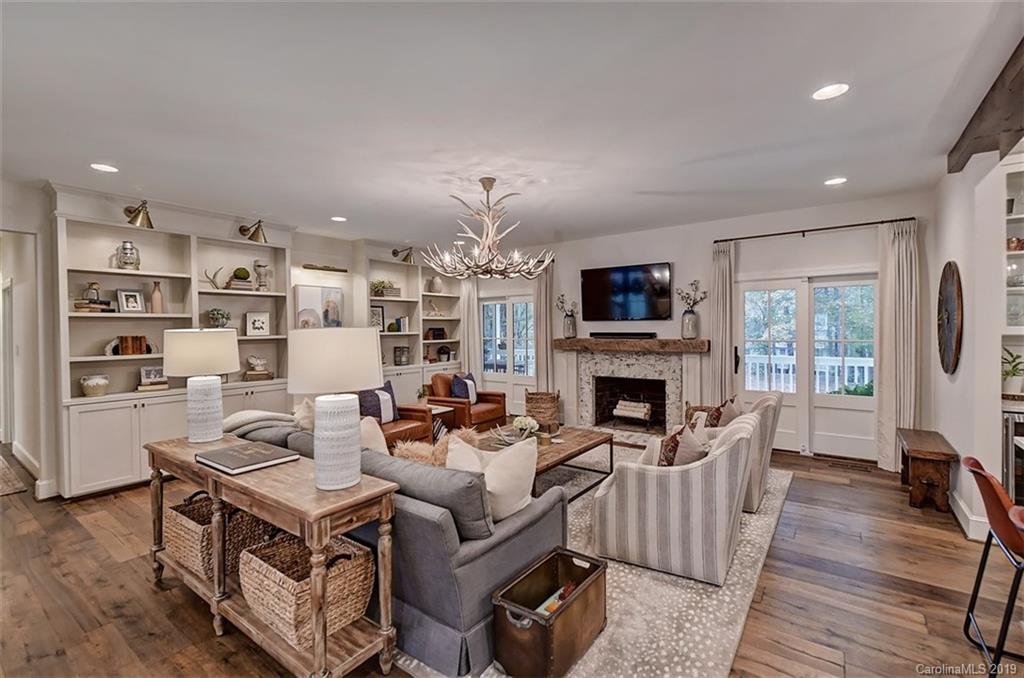 2720 Cross Country Road Charlotte, NC 28270 - Photo 8 of 42 Gallery Image 8