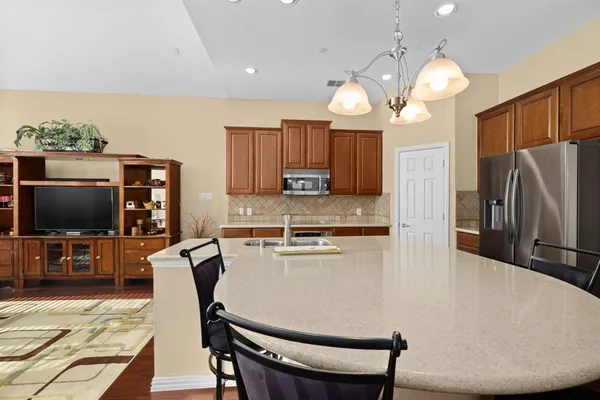 $420,000 | 1912 Lantana Lane, Irving, TX 75063