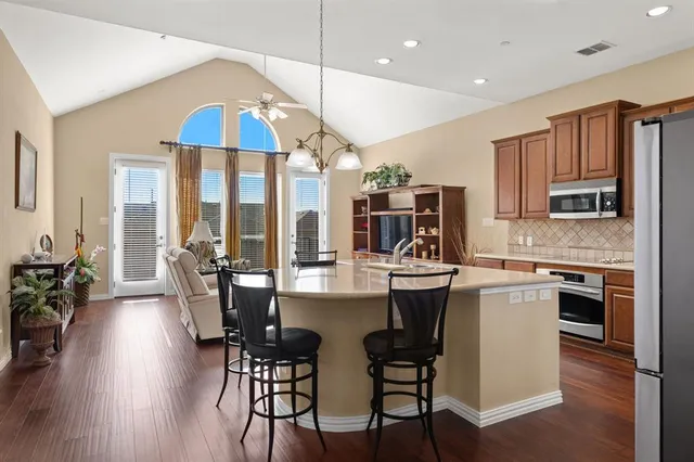 $430,000 | 1912 Lantana Lane, Irving, TX 75063