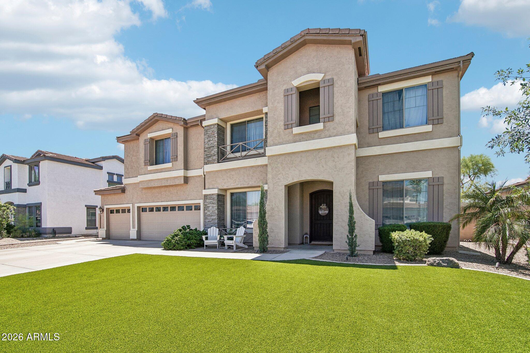 359 East Frances Lane Gilbert, AZ 85295 - Photo 3 of 45 3-web-or-mls-- 359 E Frances Ln-S1505-1-