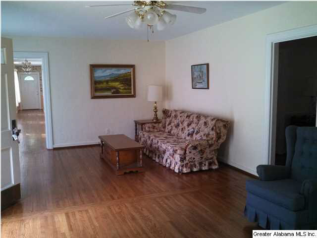 108 Woodland Road Bessemer, AL 35020 - Photo 8 of 21