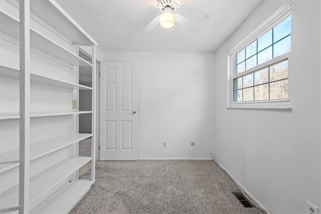 2544 Cole Road Wexford, PA 15090 - Photo 31 of 50 Gallery Image 31