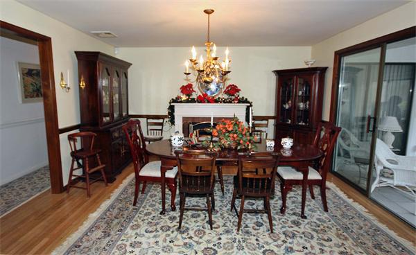 136 Farm Road Marlborough, MA 01752 - Photo 6 of 18 Gallery Image 6