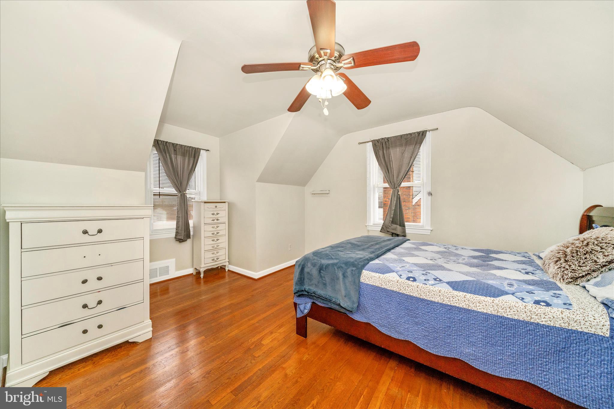 821 Rittenhouse Street Hyattsville, MD 20783 - Photo 28 of 59 a bedroom with a bed and a dresser