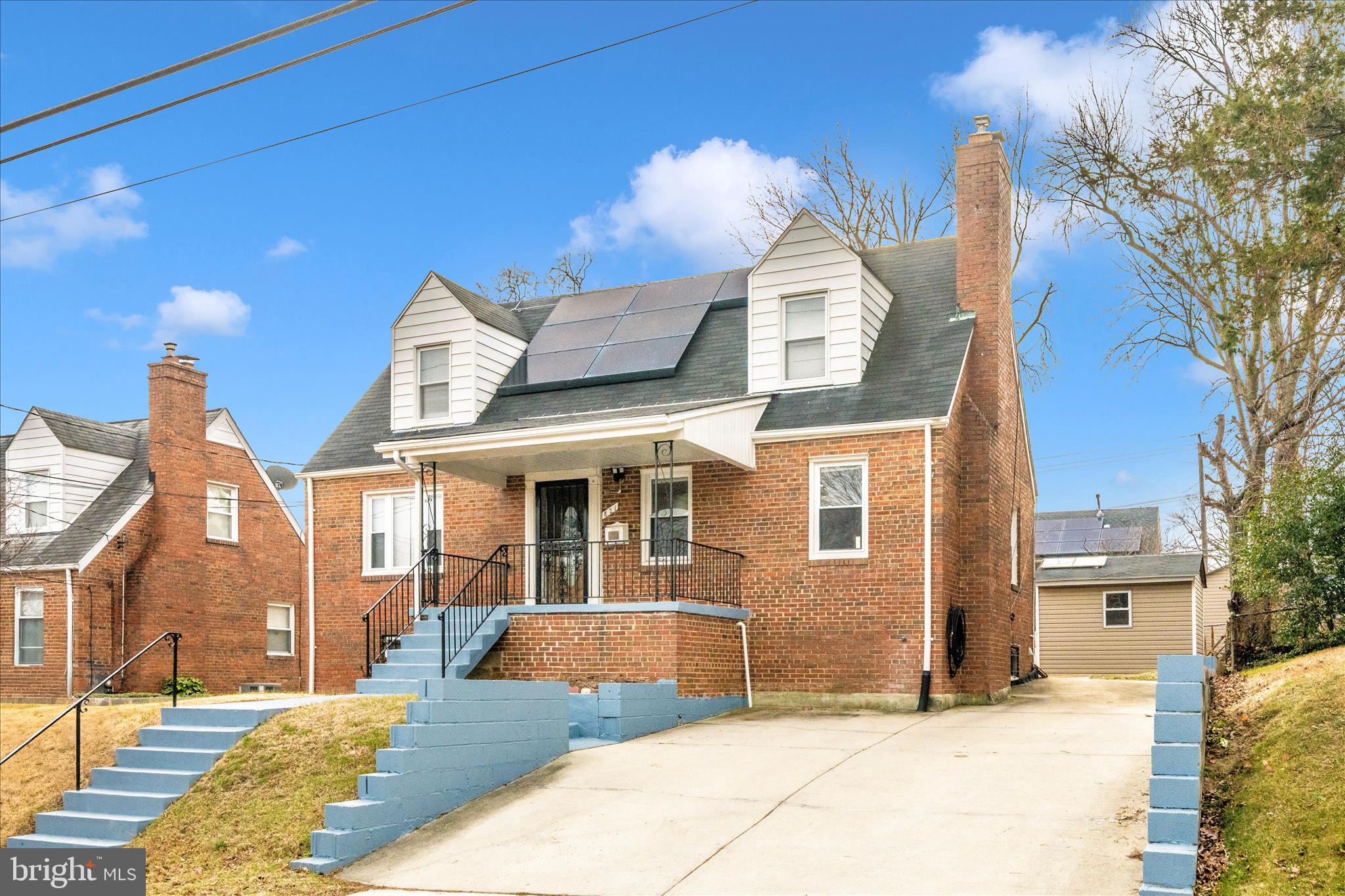 821 Rittenhouse Street Hyattsville, MD 20783 - Photo 3 of 59 a view of a house with a patio
