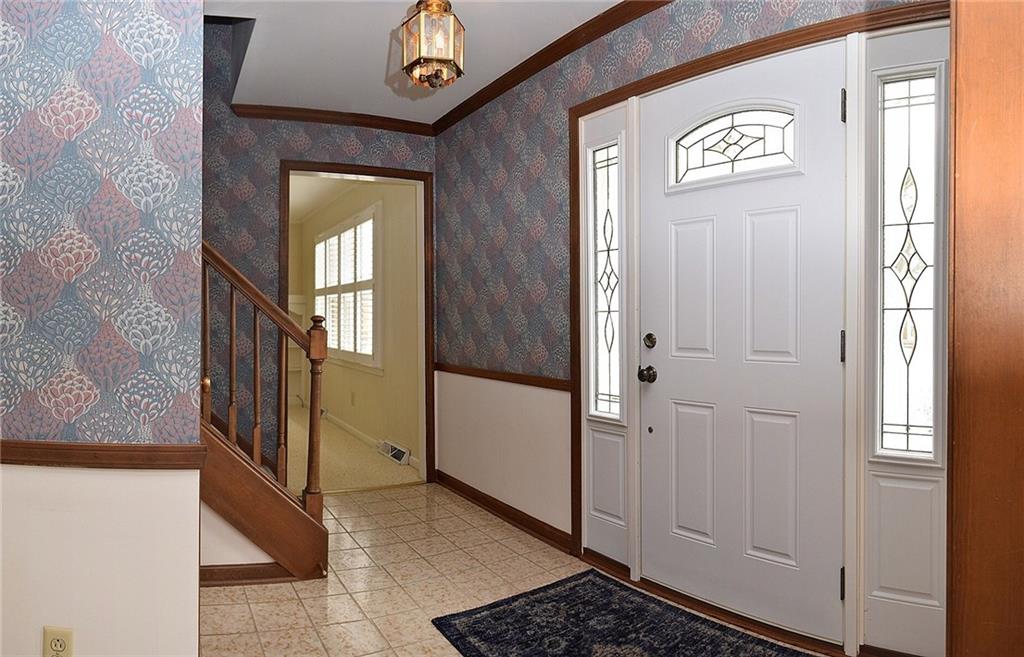 12828 Charing Cross Road Carmel, IN 46033 - Photo 2 of 22 Gallery Image 2