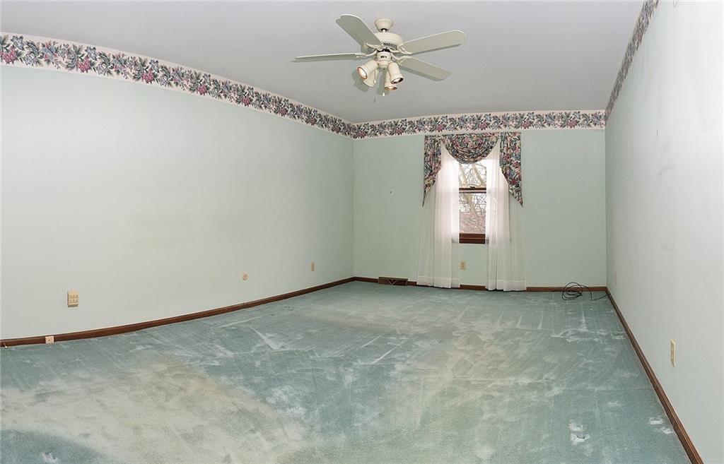 12828 Charing Cross Road Carmel, IN 46033 - Photo 12 of 22 Gallery Image 12