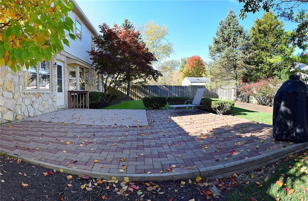 12828 Charing Cross Road Carmel, IN 46033 - Photo 21 of 22 Gallery Image 21