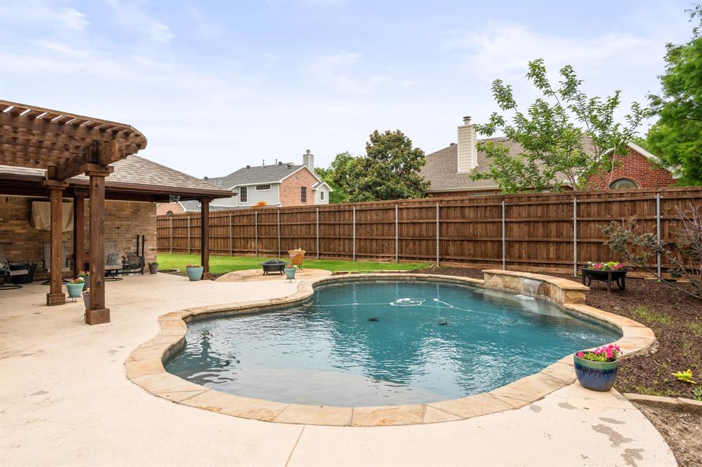 205 Crepe Myrtle Lane Murphy, TX 75094 - Photo 28 of 33 swimming pool view