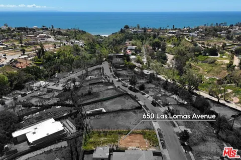 $1,495,000 | 650 Las Lomas Avenue, Pacific Palisades, CA 90272