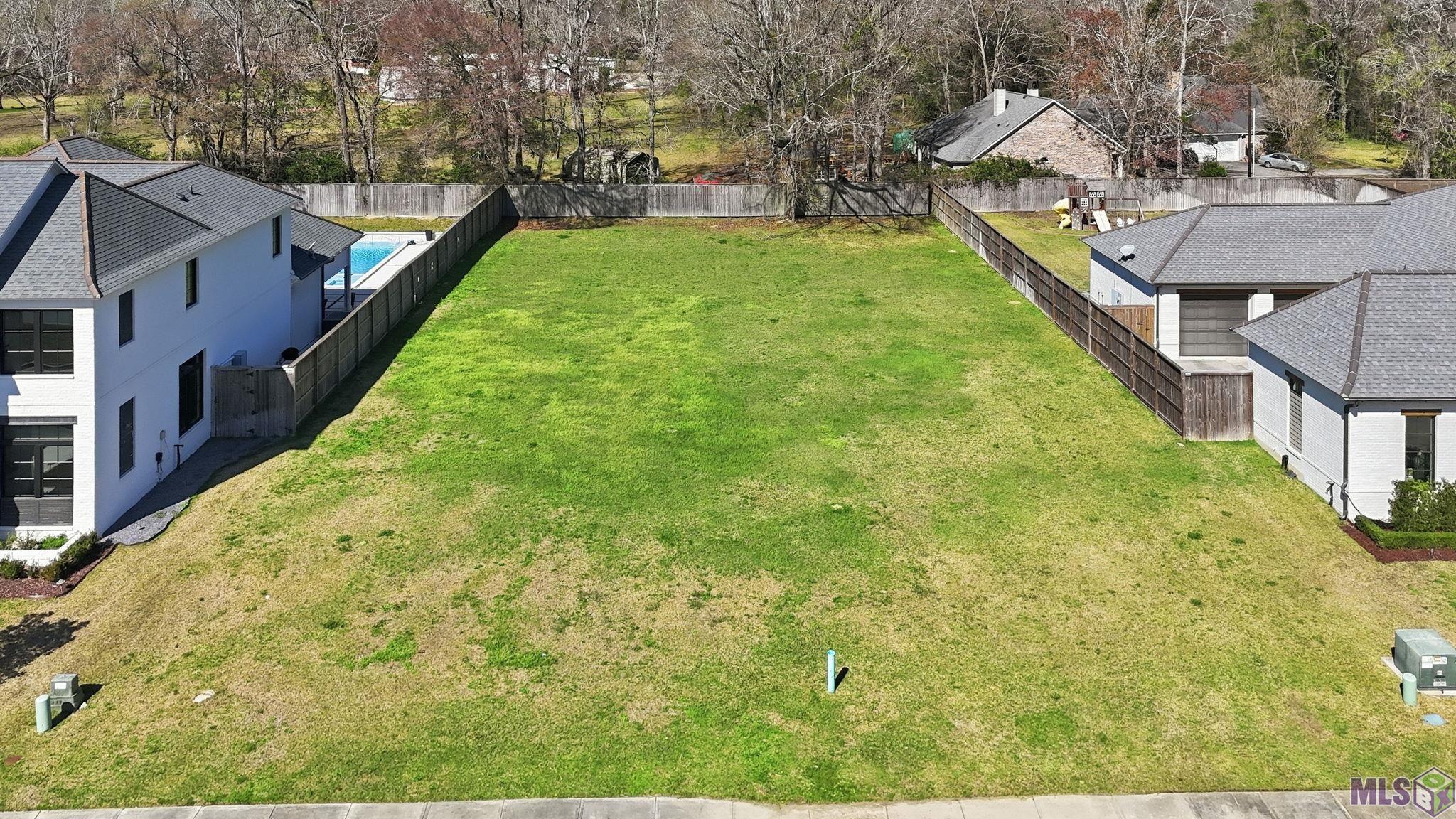 134 Valhalla Boulevard Baton Rouge, LA 70810 - Photo 3 of 8