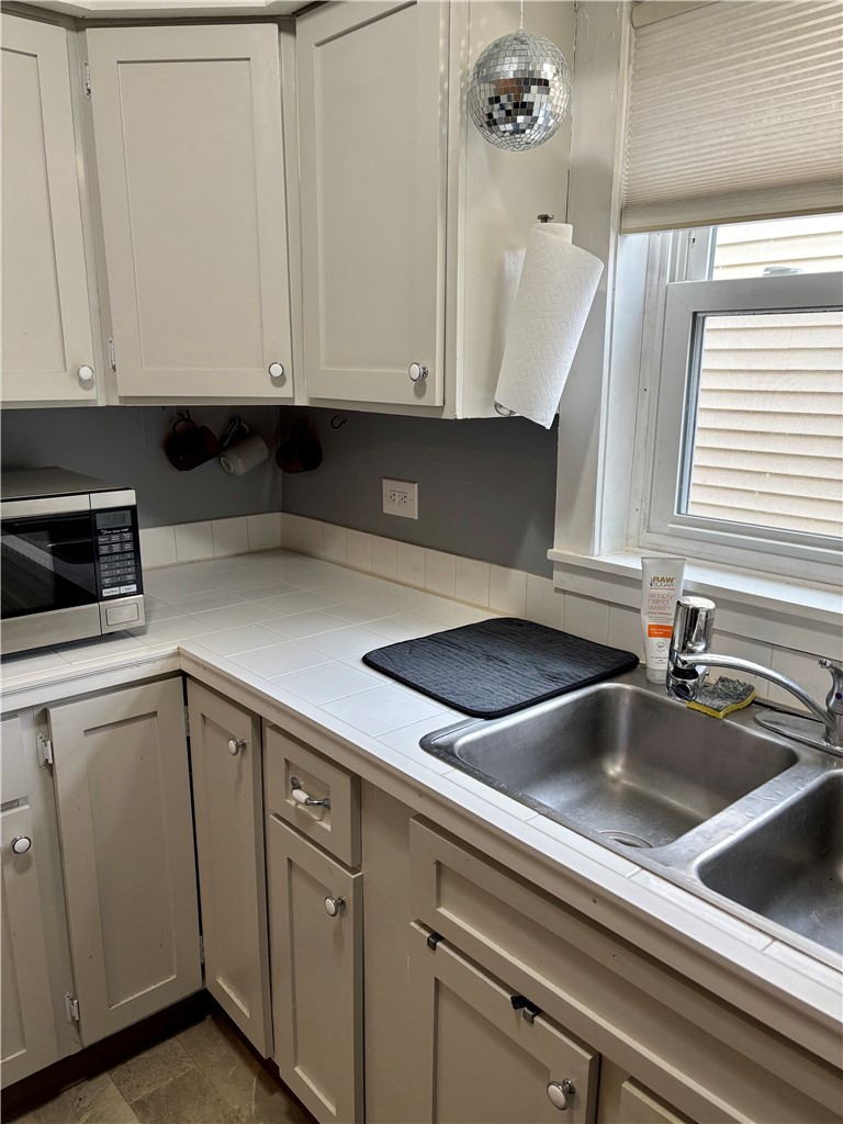 139 West 4th Street Corning, NY 14830 - Photo 9 of 21