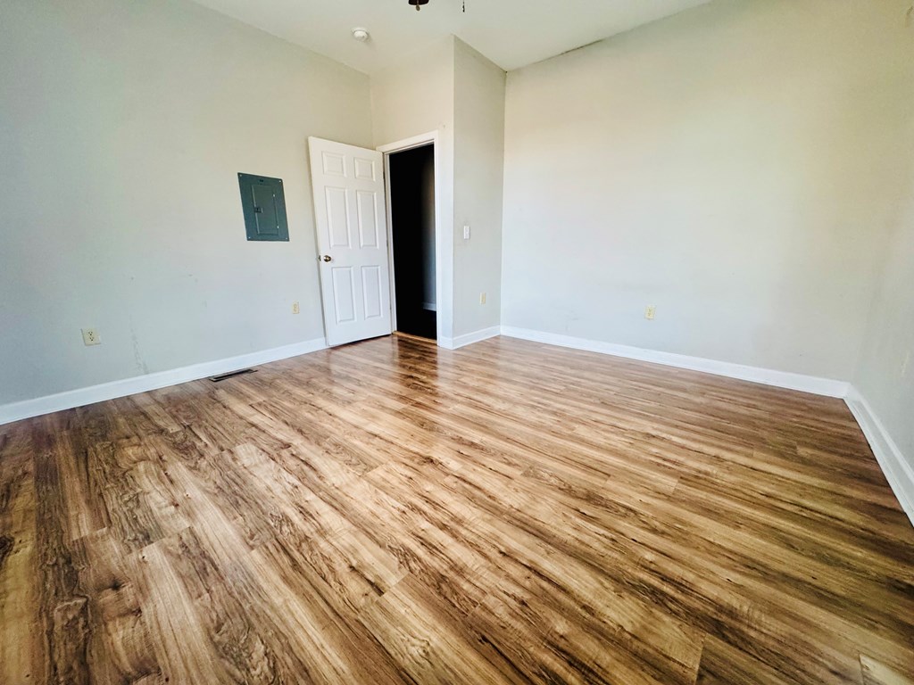 401 Chestnut Street Abbeville, SC 29620 - Photo 16 of 25