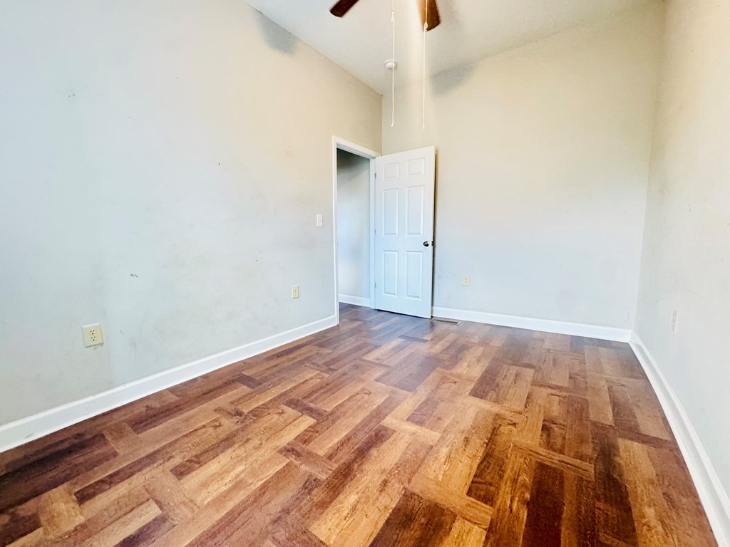 401 Chestnut Street Abbeville, SC 29620 - Photo 20 of 25