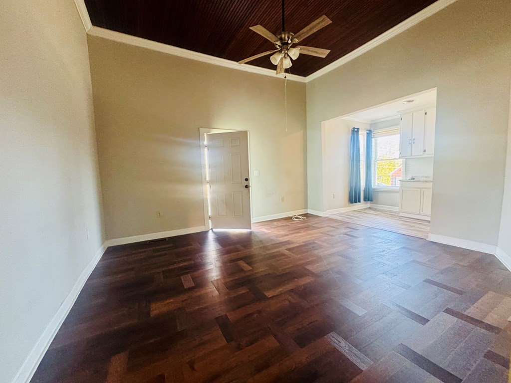 401 Chestnut Street Abbeville, SC 29620 - Photo 8 of 25