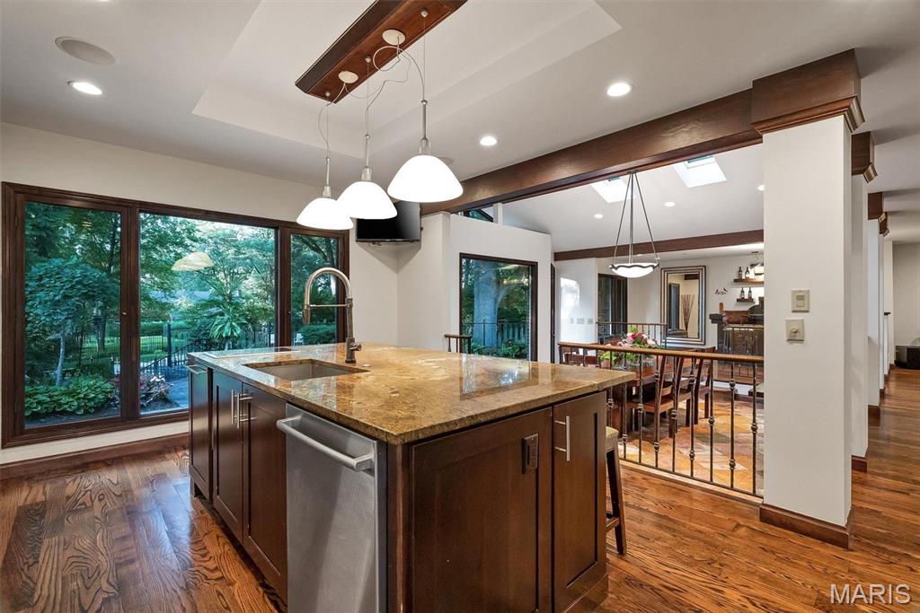 9845 Northbridge Road St. Louis, MO 63124 - Photo 15 of 59