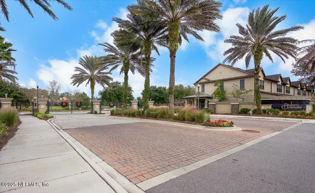 $307,000 | 7024 Butterfly Court, Jacksonville, FL 32258