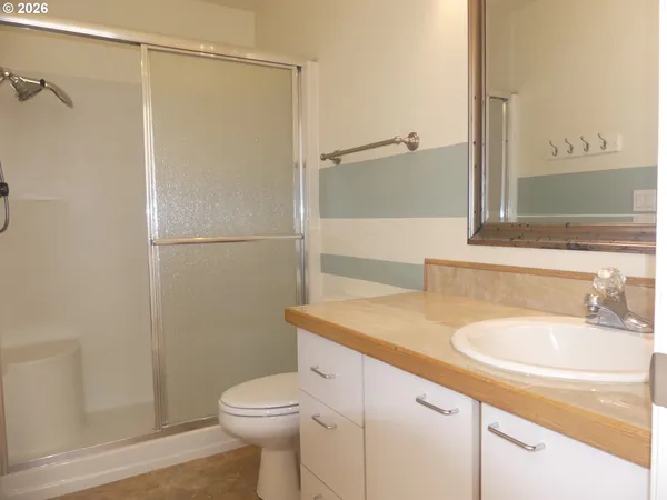 $365,000 | 8405 Southwest Curry Drive, Unit D, Wilsonville, OR 97070