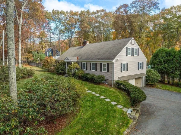 $2,800,000 | 199 Country Drive, Weston, MA 02493