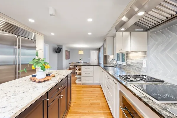 $2,650,000 | 199 Country Drive, Weston, MA 02493